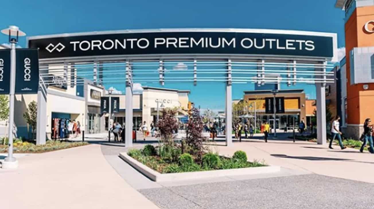 toronto premium outlets gucci