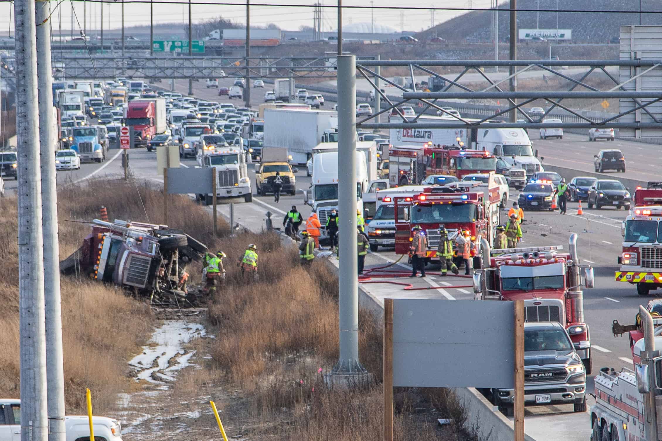 Hwy 410 North In Mississauga Backed Up After Crash Involving Dump   410 And Derry Crash Mississauga Brampton 