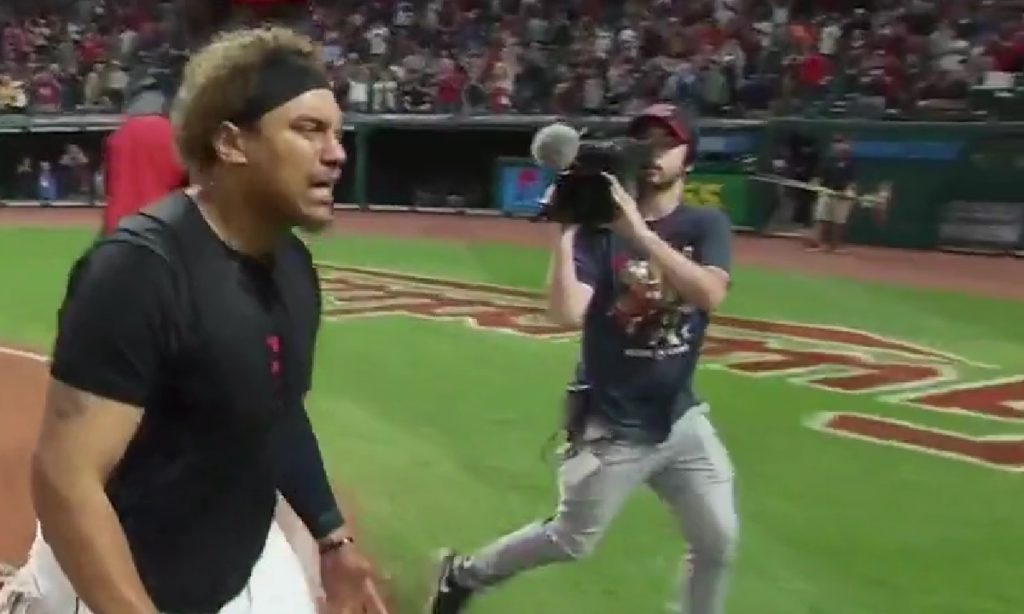 WATCH: Mississauga MLB player Josh Naylor hits winning home run, head ...