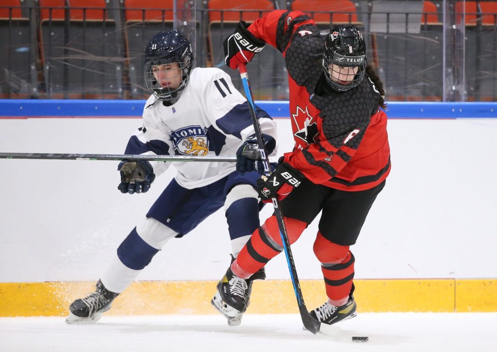 Mississauga's Pieckenhagen and Team Canada mates take on Fins in semi ...