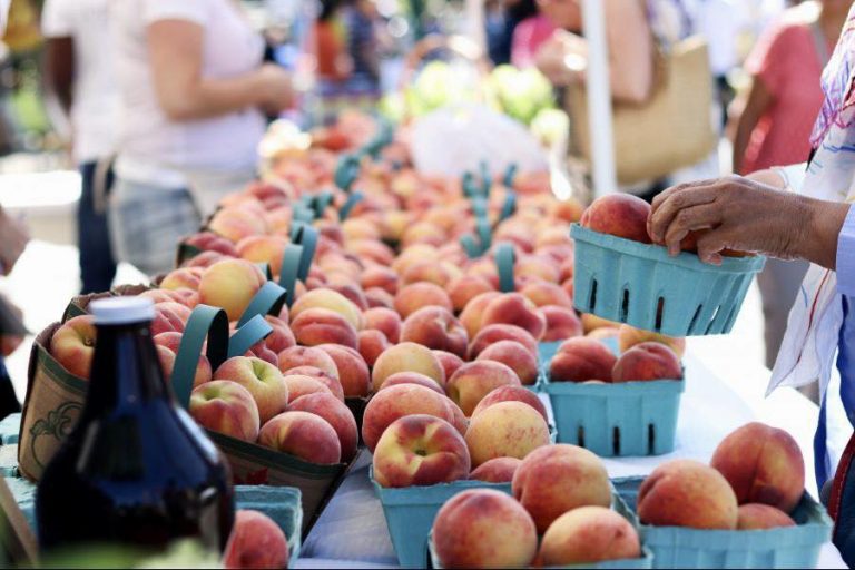 NiagaraontheLake’s annual Peach Festival will feature food and live