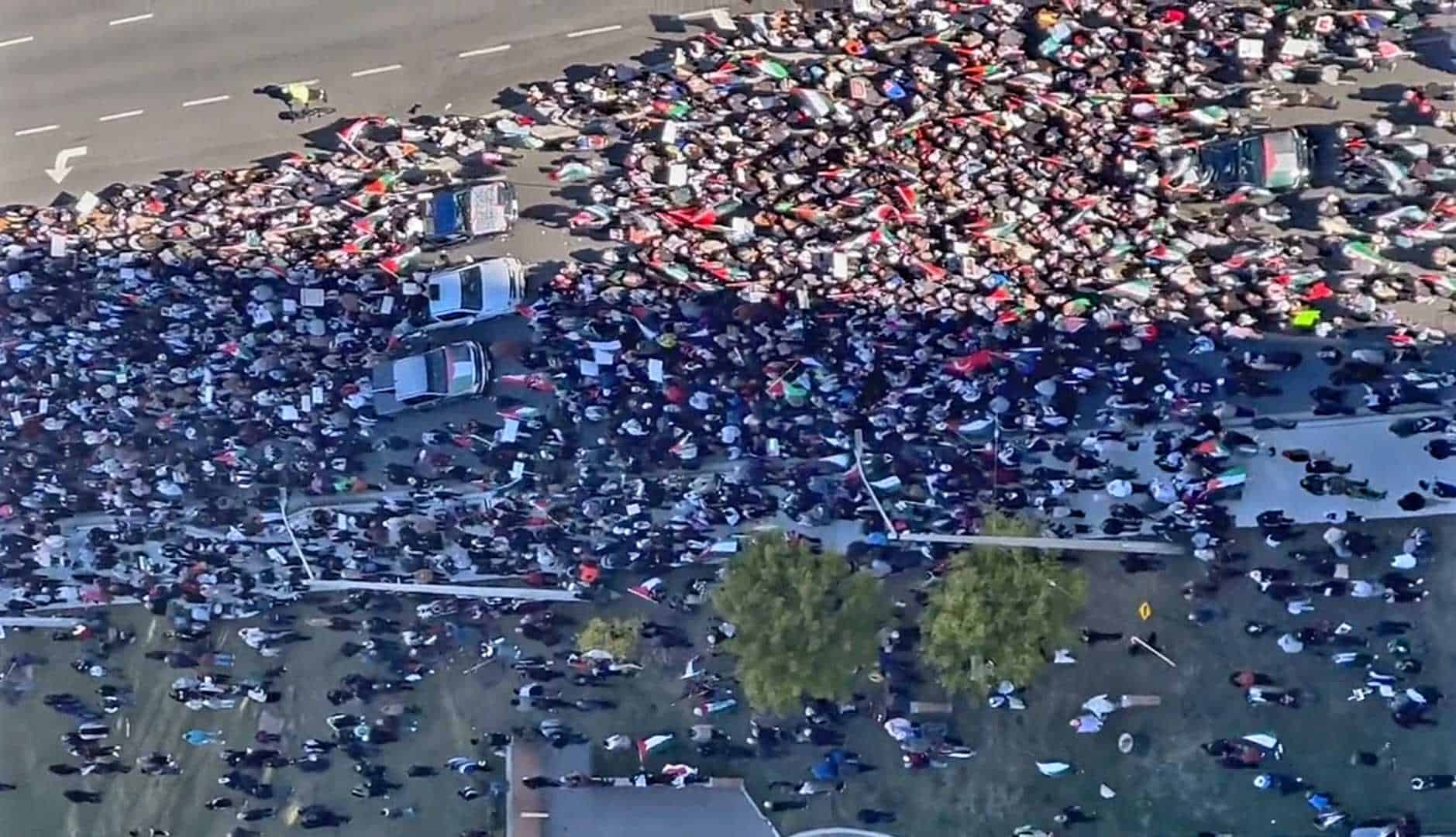 Demonstrations shut down major roads in Mississauga