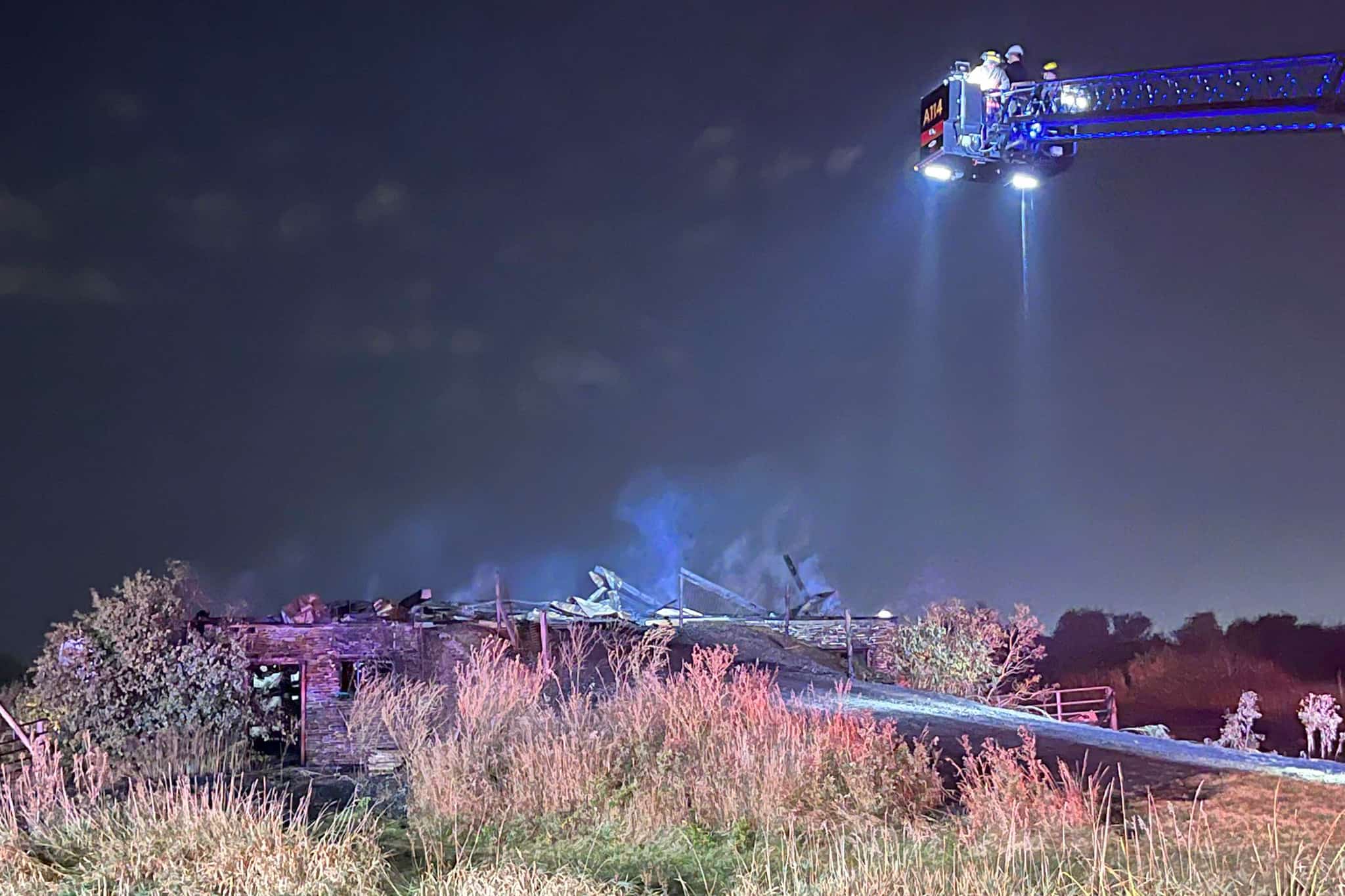 barn fire mississauga