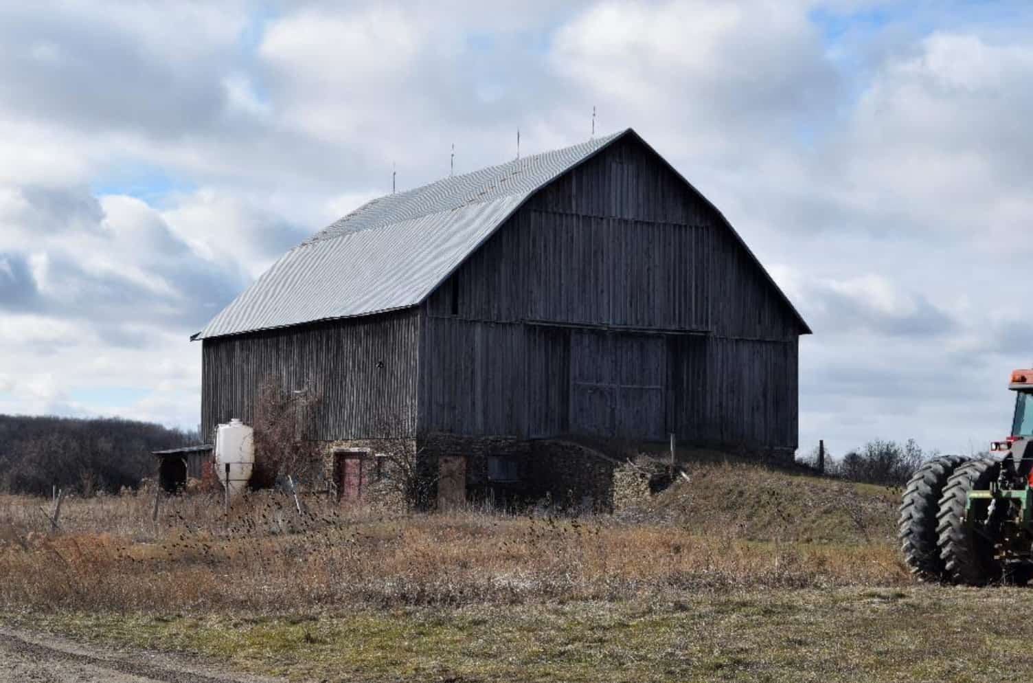 barn fire mississauga