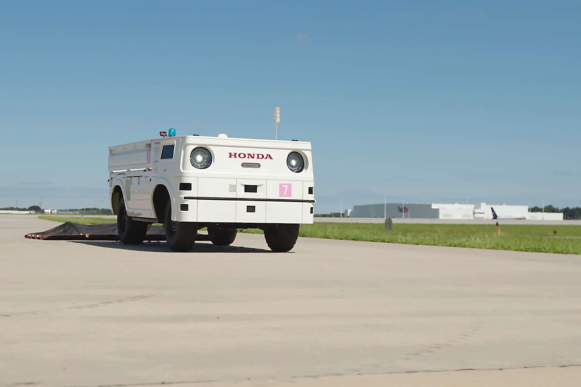 pearson airport security robot