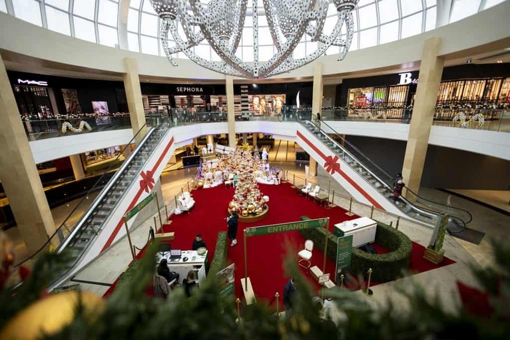 Peel cops to patrol Square One in Mississauga during holiday season.