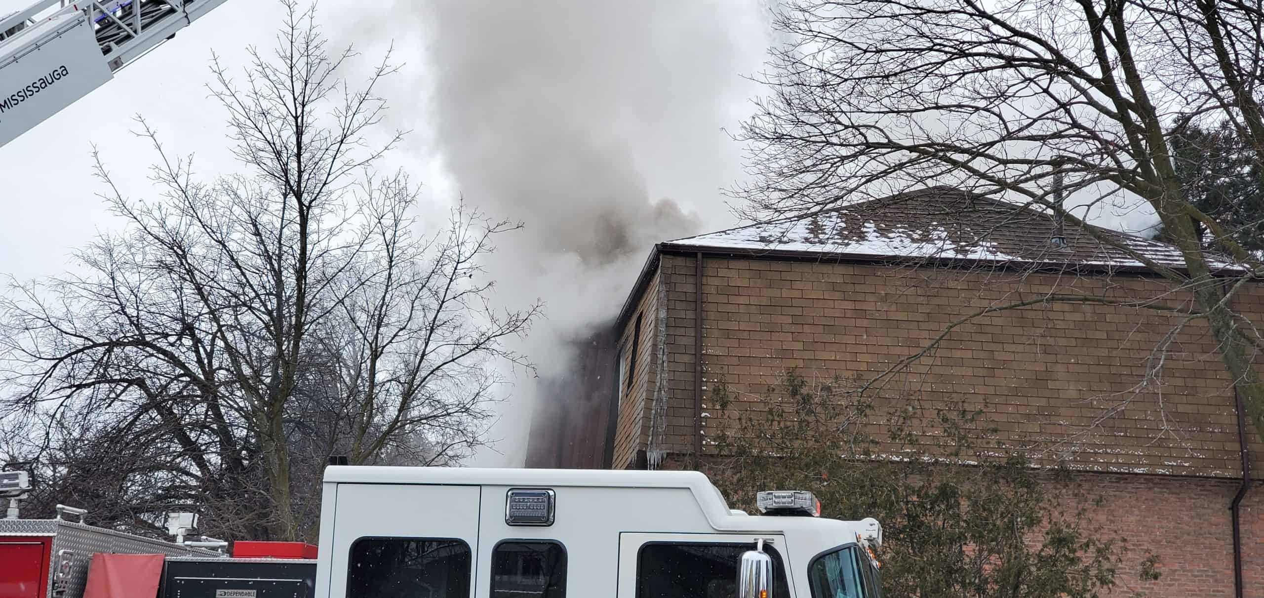 Active fire at townhome in Mississauga