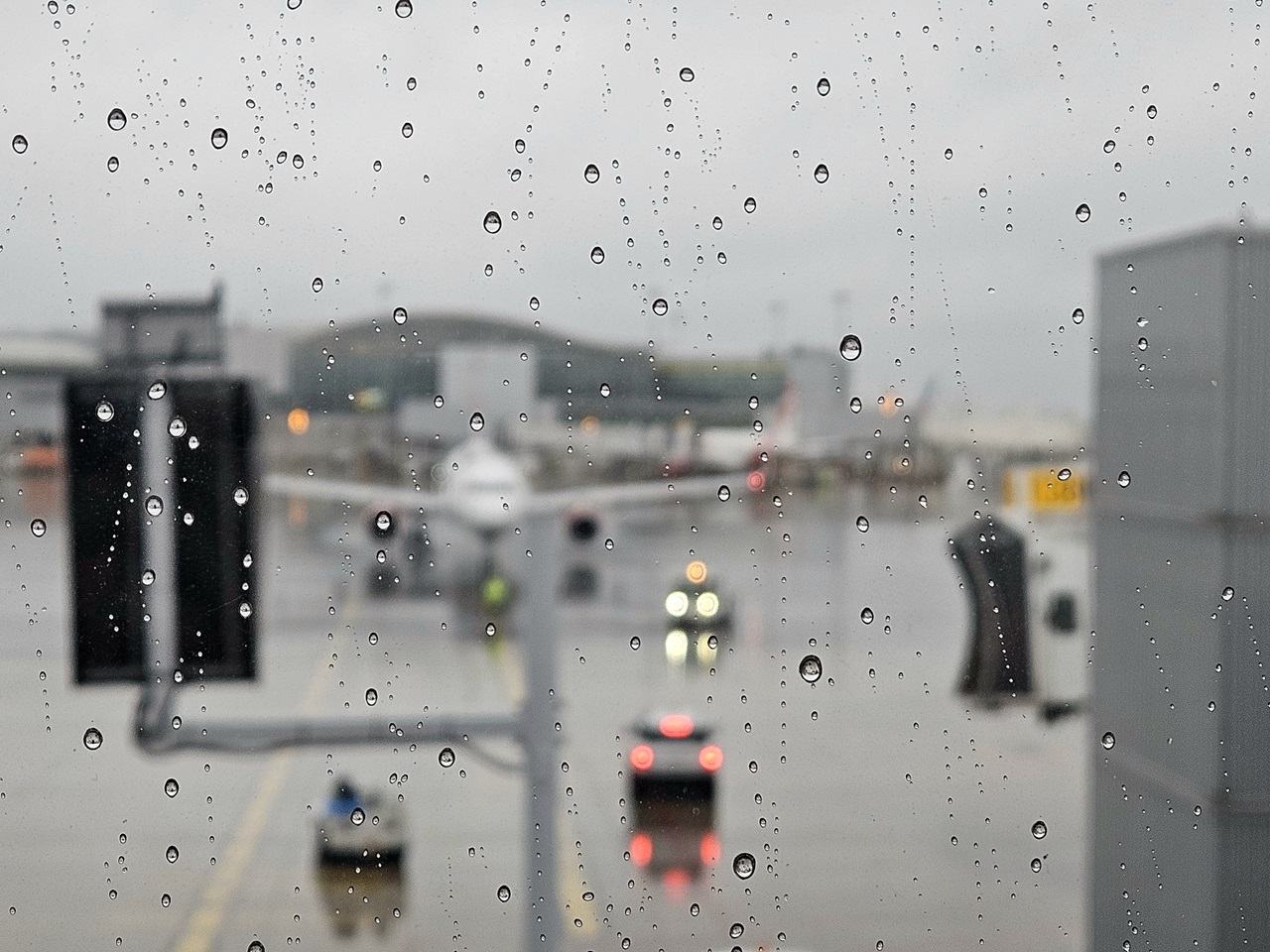 Florida flights delayed out of Pearson in Mississauga.