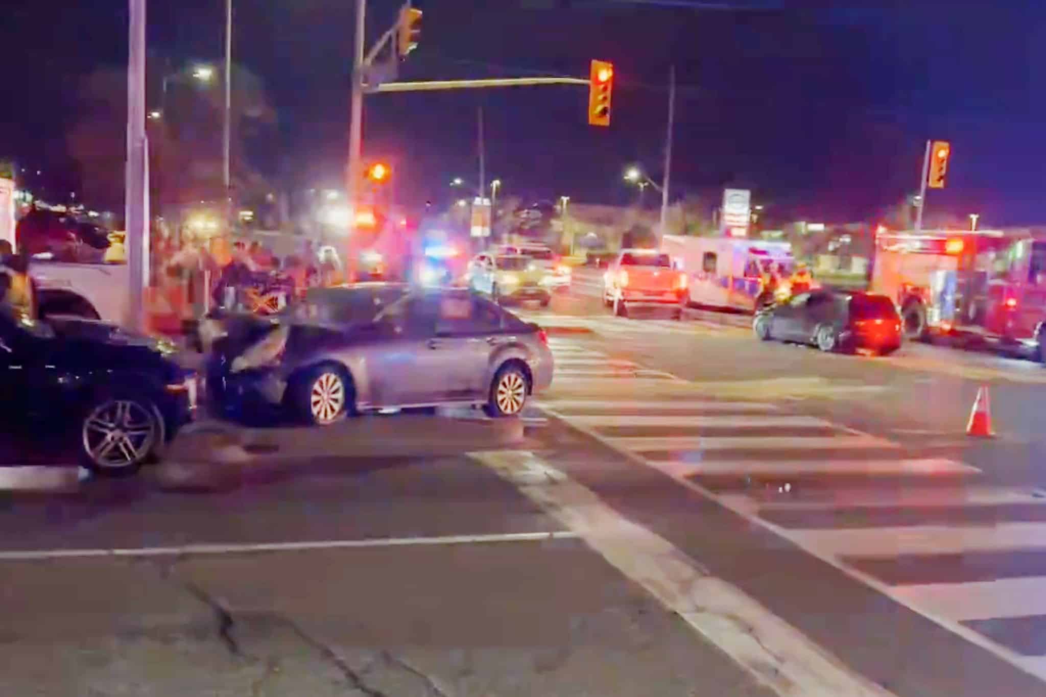 crash eglinton dixie mississauga