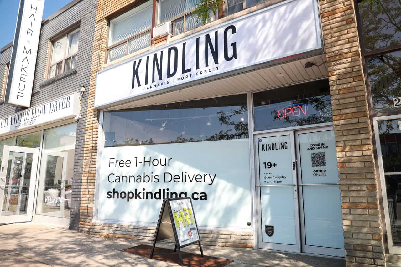 New cannabis dispensary Kindling Cannabis opens in Mississauga with free delivery