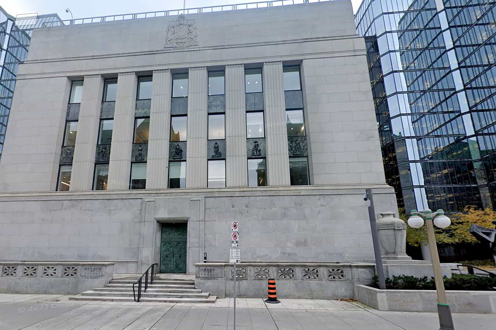 bank of canada cut rate