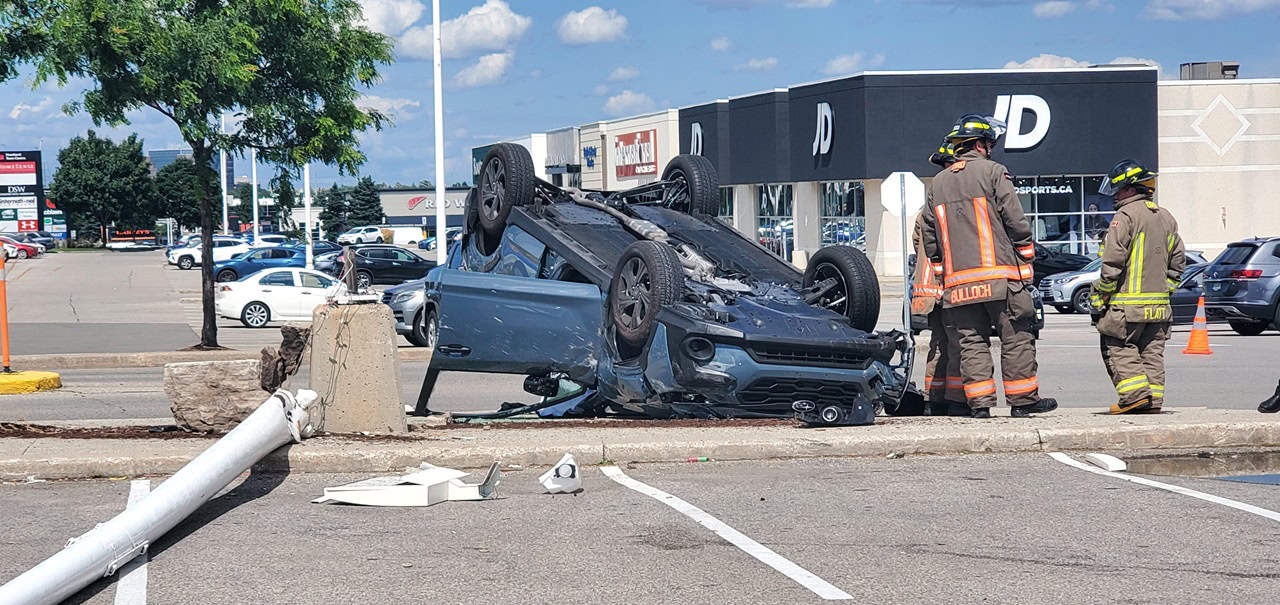 Rollover crash at shopping centre in MIssissauga.