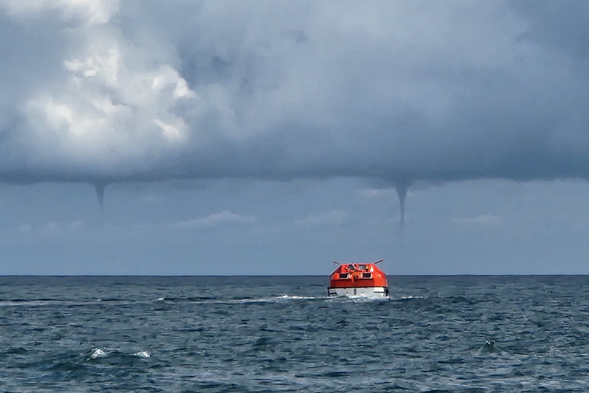 'Tornadoes over water' seen on Ontario lakes and across Eastern Canada this summer