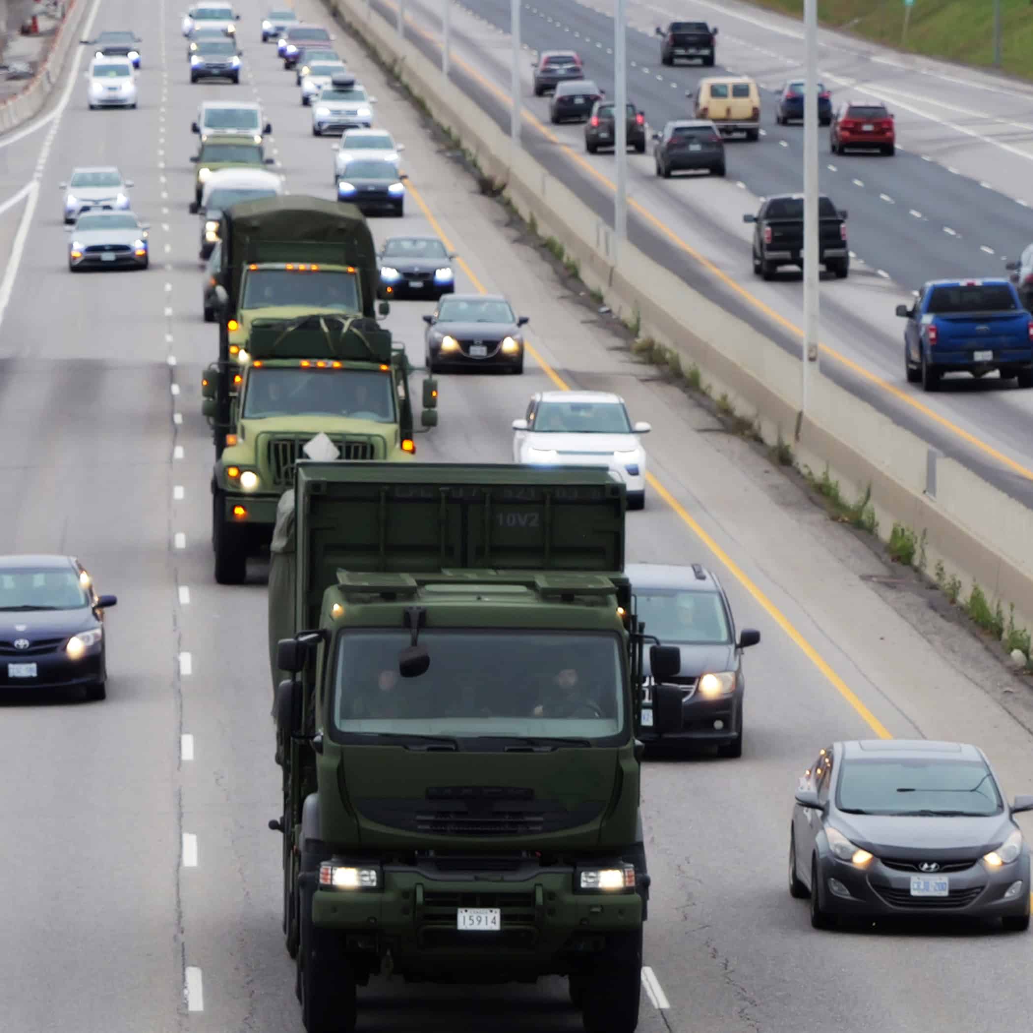 Canadian Reservists on the road to Petawawa