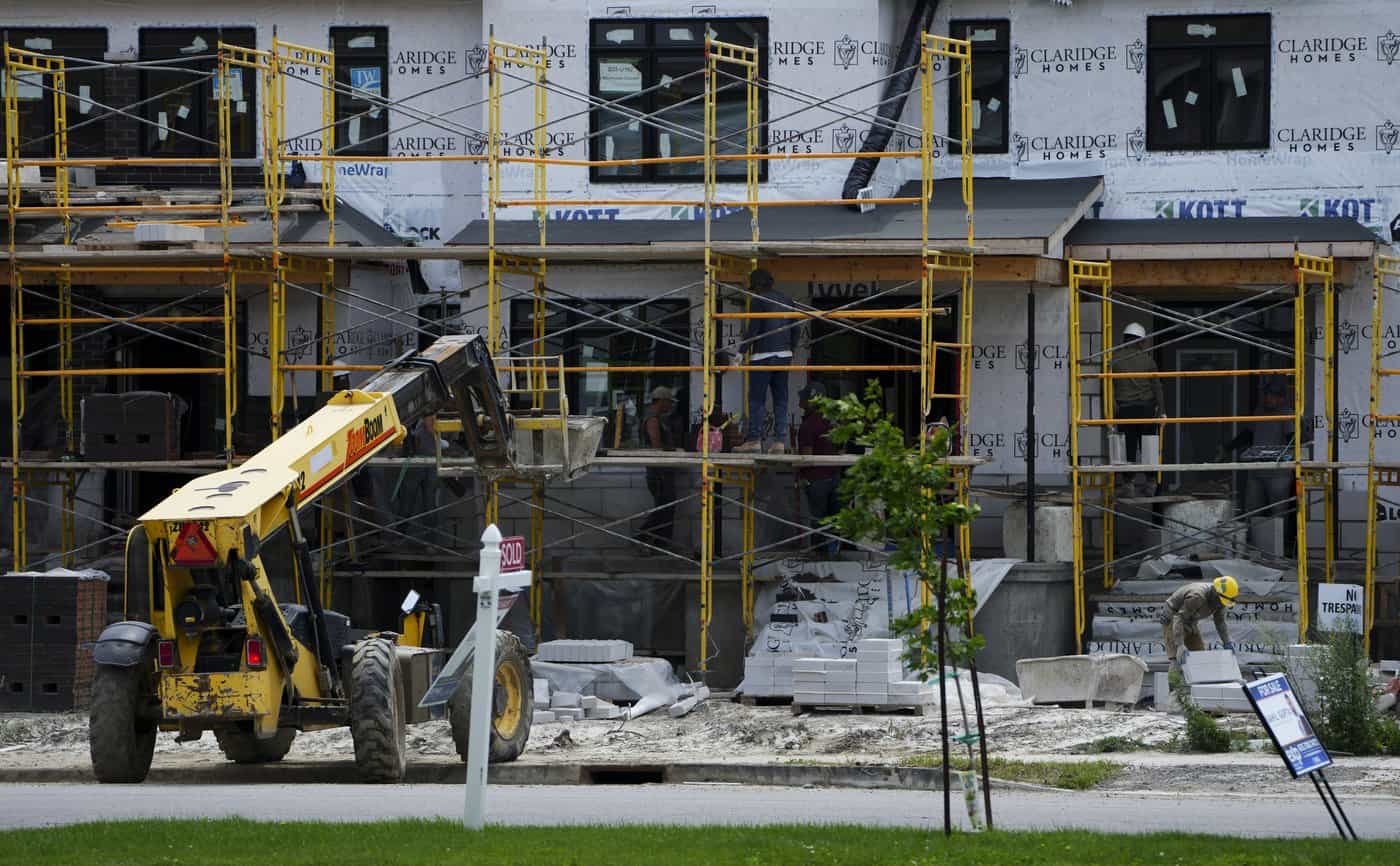 Ontario developer coalition asks governments for tax breaks to pass on to homebuyers