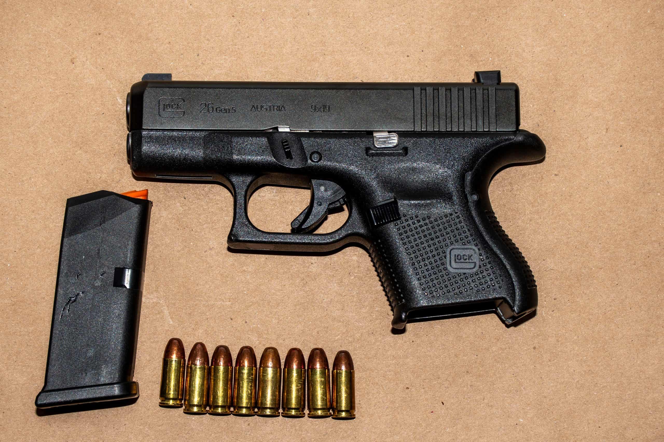 glock gun found mississauga