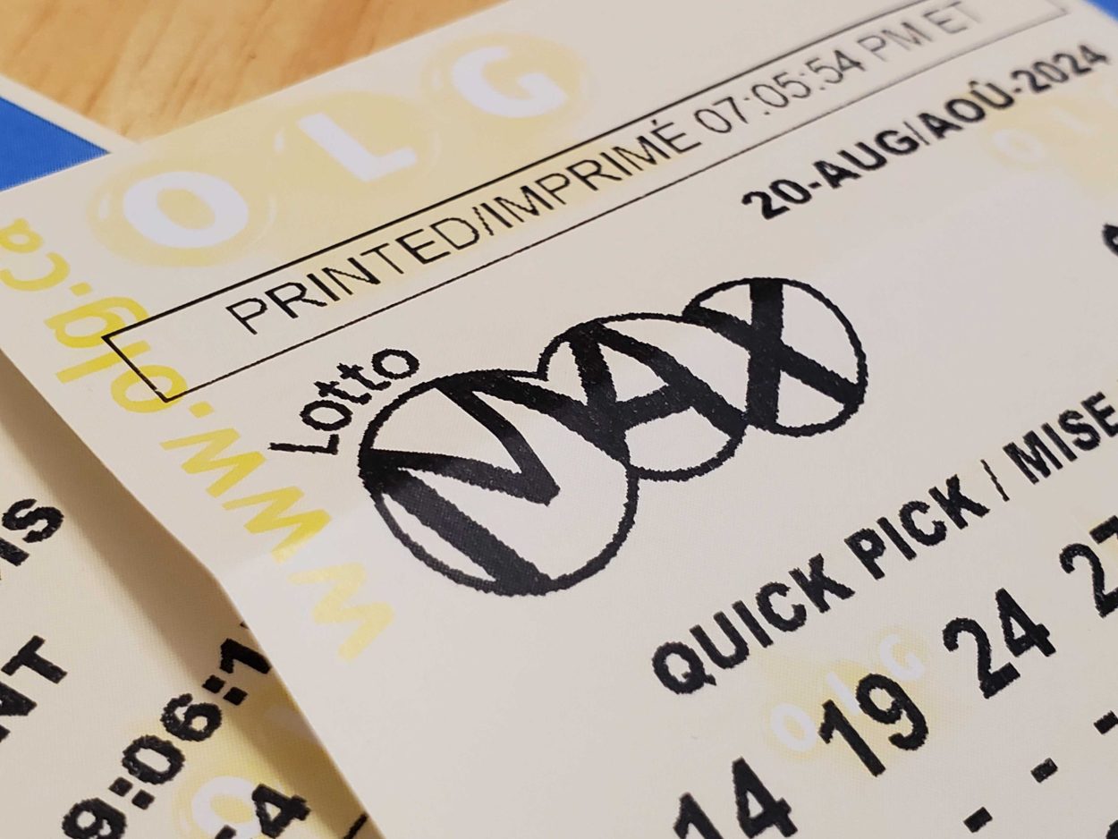 lotto max tuesday august 20