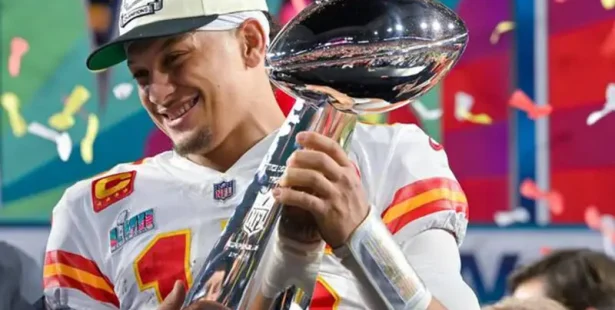 Patrick Mahomes with the Vince Lombardi Trophy