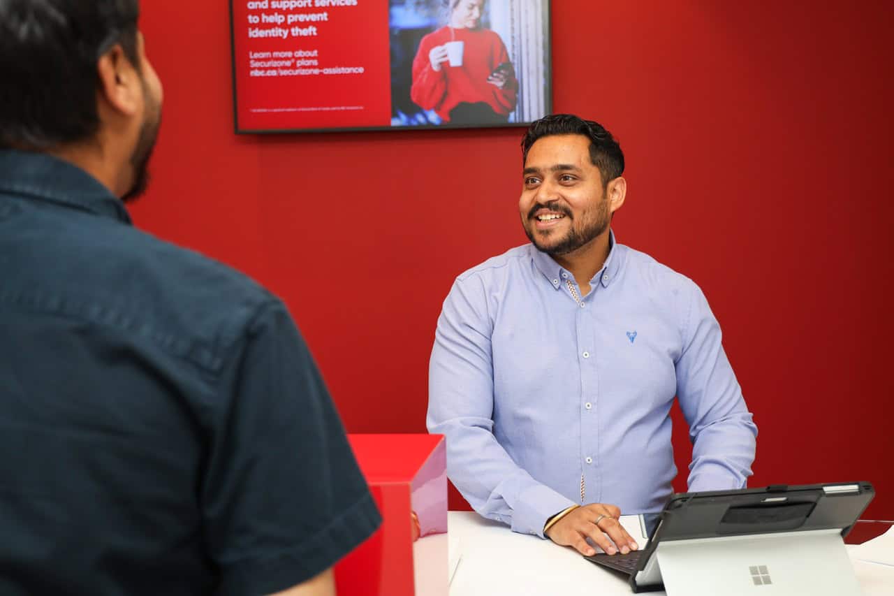 Financial support to newcomers in Canada available at a new National Bank location in Brampton