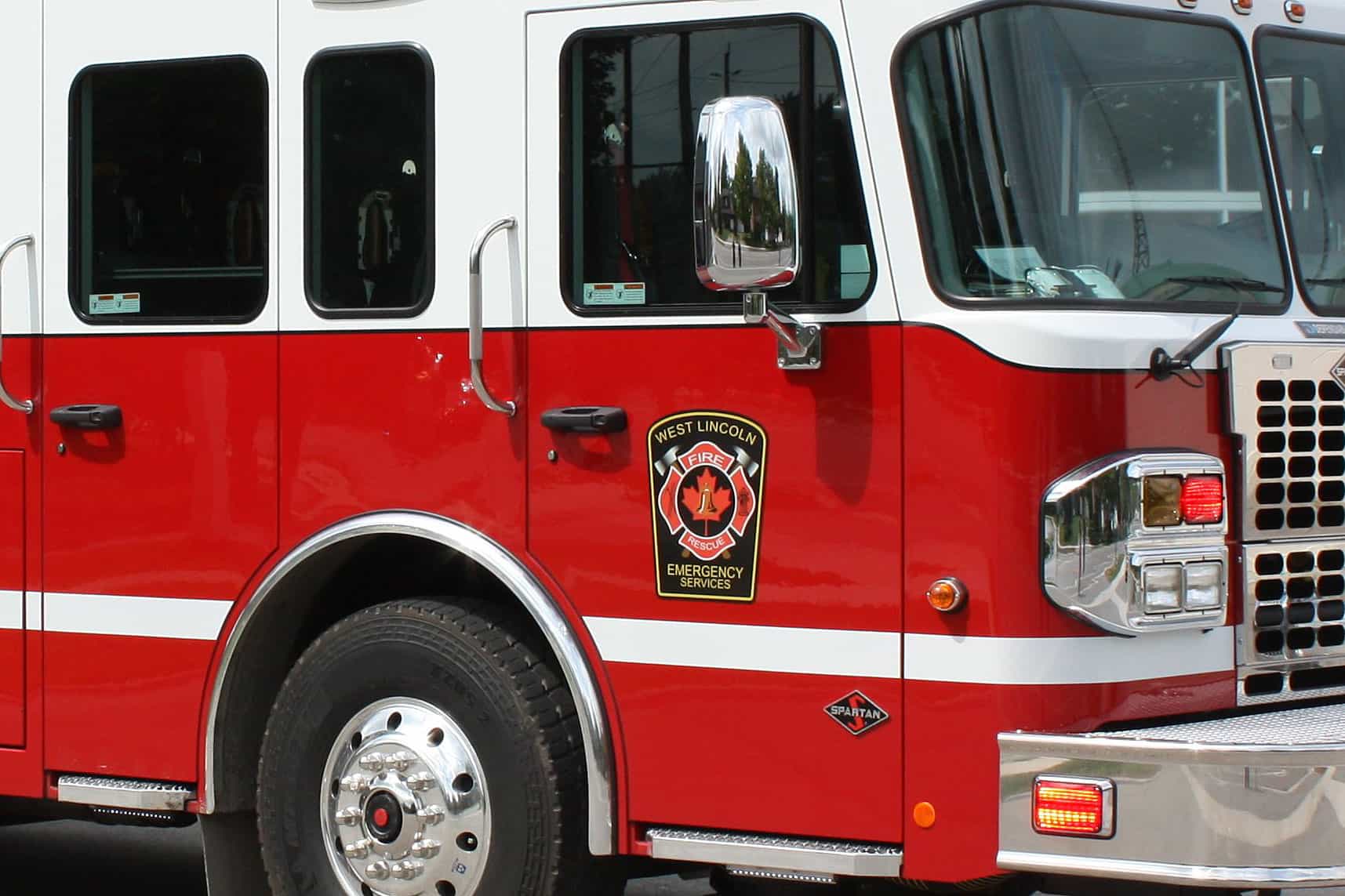 man dies niagara fire