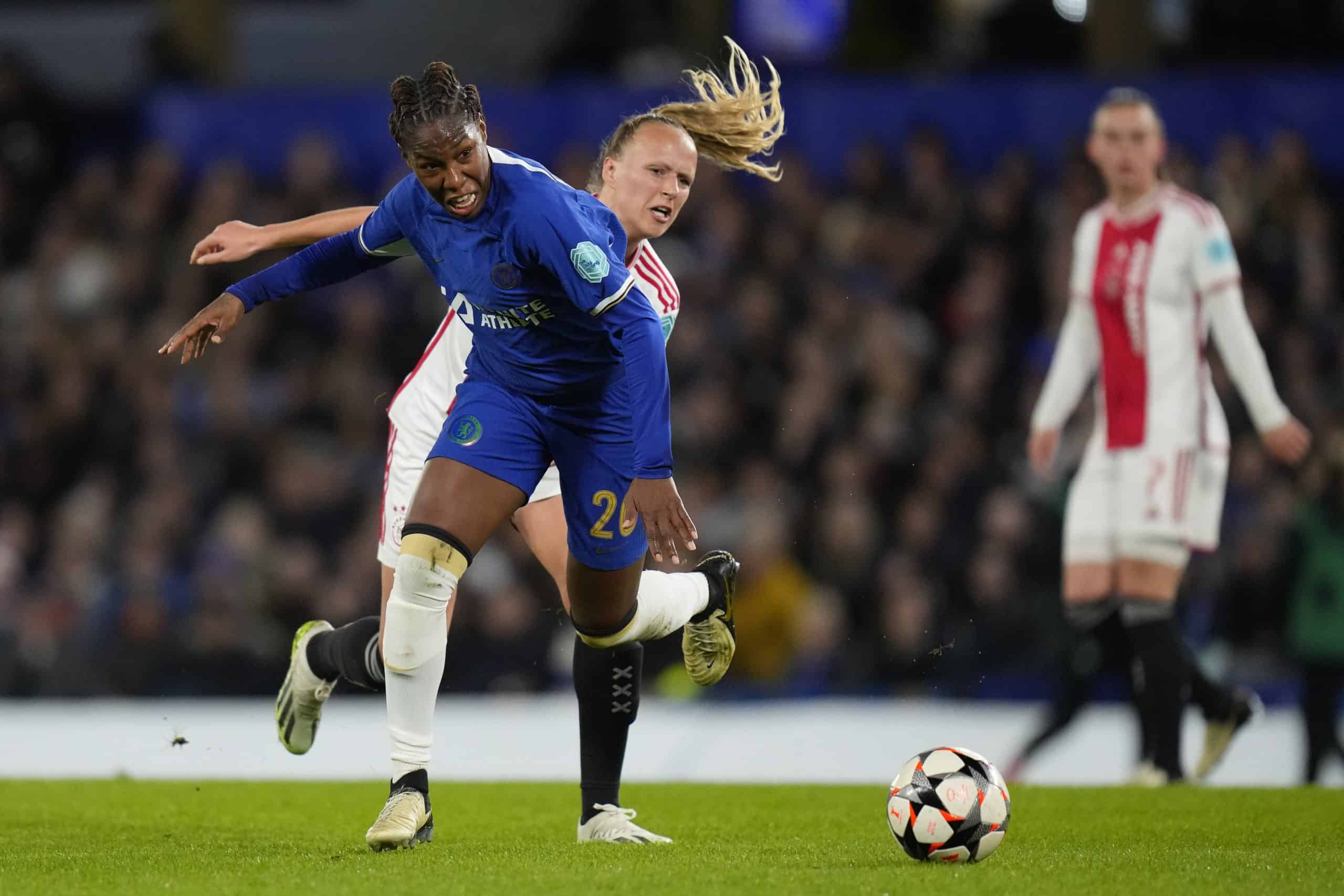 Knee injury sidelines star Canadian defender Kadeisha Buchanan from Brampton