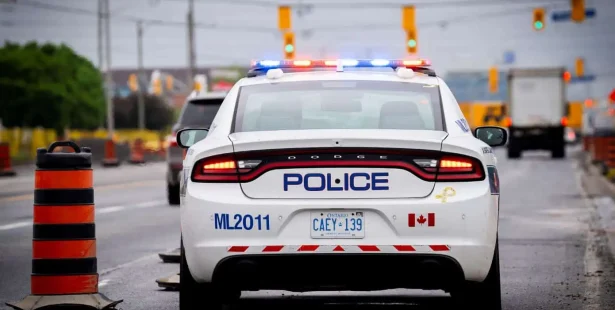 Peel, Police, shooting, man, injured, serious, hospital, suspects, wanted, Brampton.