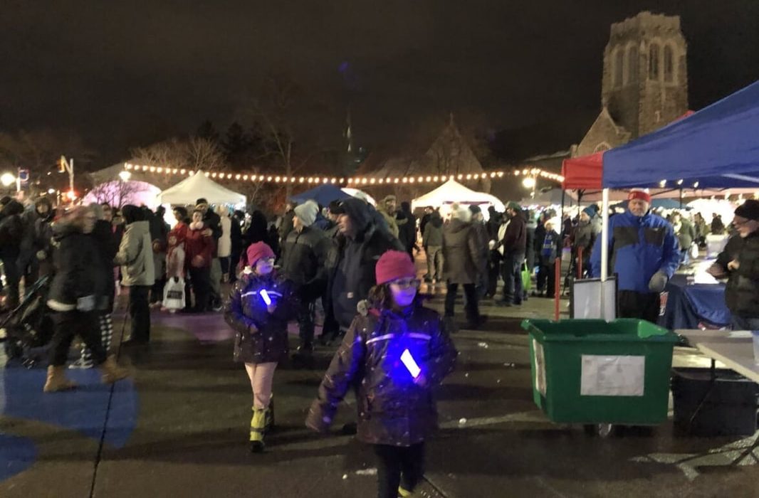 Oshawa's Bright and Merry Market