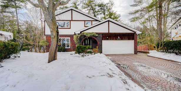 1390 coliffe court mississauga